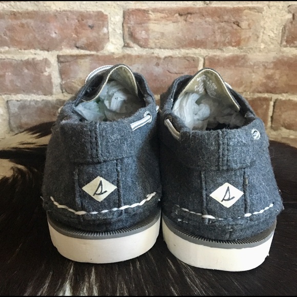 Sperry boat shoes - Picture 3 of 5